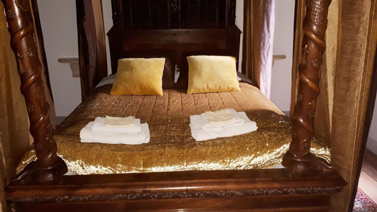 Bed and Breakfast La Cure Du Maine Charles Birac  Экстерьер фото
